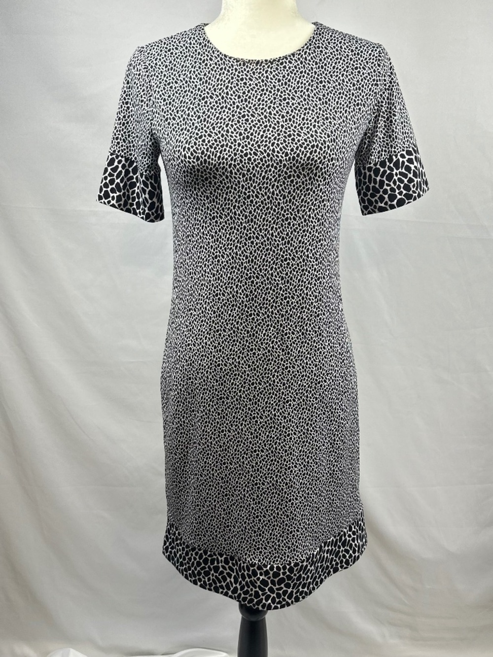 MICHAEL Michael Kors Dress Black White Zip Back Size X-Small Short Sleeve